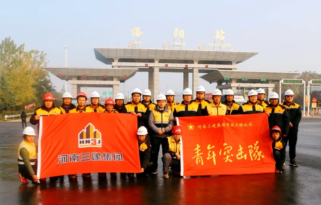 王城大道快速路（機(jī)場(chǎng)路立交至連霍高速段）建設(shè)工程施工第一標(biāo)段建成通車！