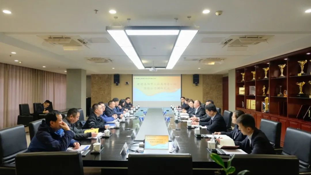 市人社局黨組成員、副局長劉波一行到集團(tuán)公司指導(dǎo)交流